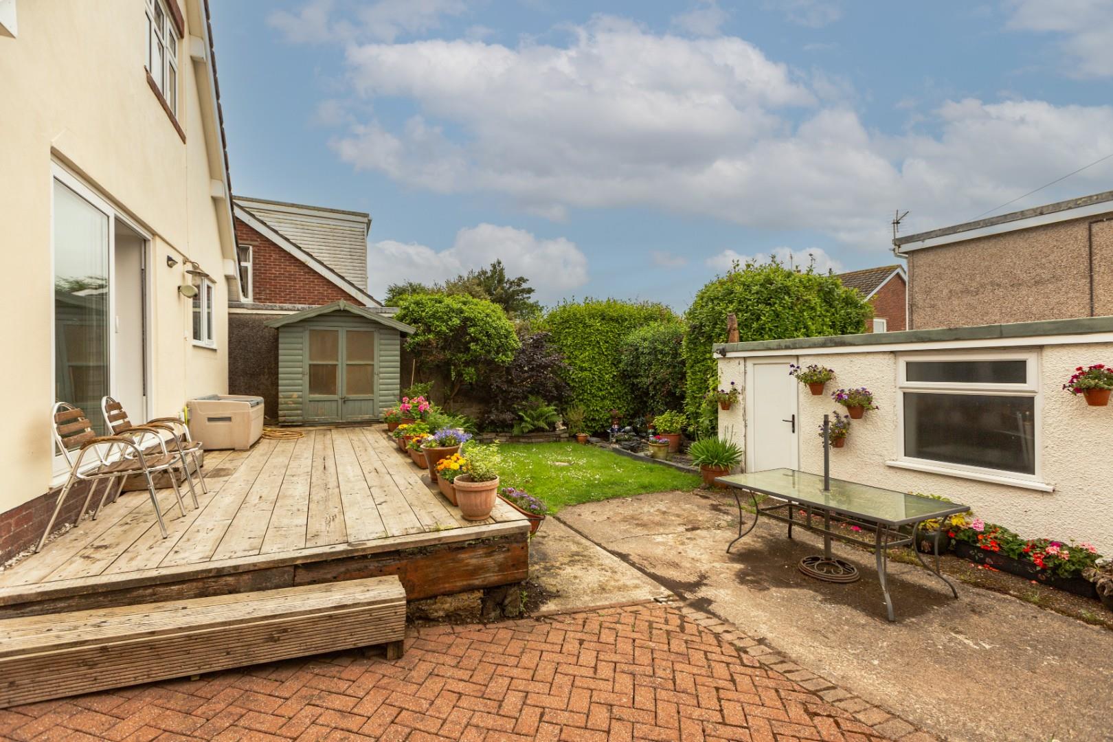 Fulmar Close, West Cross, Swansea, SA3 5RD